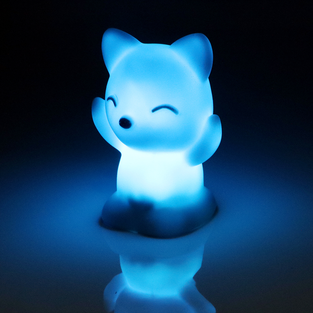 "NightFox" - 7 Colors LED Fox Lamp 2